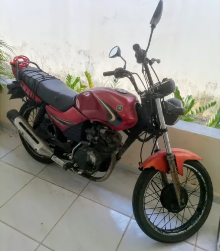 Moto YBR