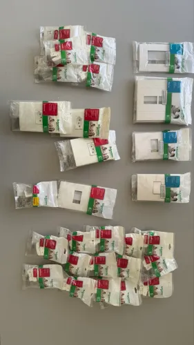 LOTE SCHNEIDER LINHA DÉCOR LUNARE ( INTERRUPTORES, TOMADAS, PLACAS, SUPORTES )