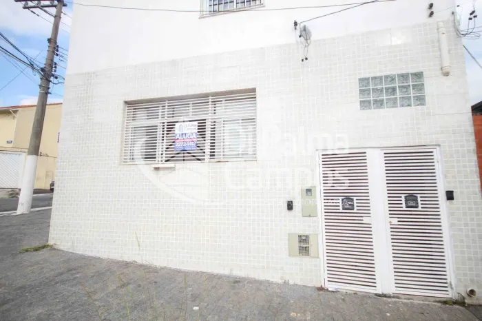 Casa comercial com 65,90m² para alugar no bairro Ipiranga