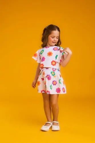 Conjuntinhos que une delicadeza e estilo pra sua princesa