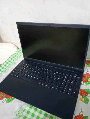 Vende se notebook