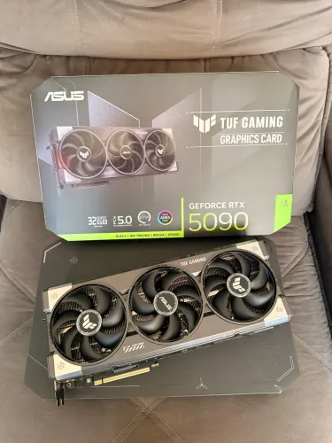 RTX 5090 ASUS TUF 32GB