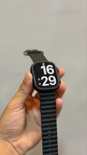 APPLE WATCH ULTRA 49MM SÉRIES 2 BLACK EXTRA!