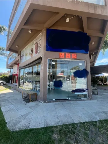 Sorveteria tailandesa e cafeteria em Garopaba/SC. Passo ponto ou só equipamentos e móveis