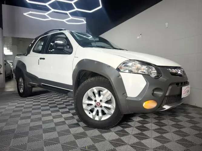 Fiat Strada Adventure1.8/ 1.8 Locker Flex CD 2013