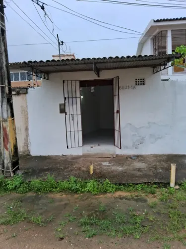 Ponto Comercial em Candeias, 20m²