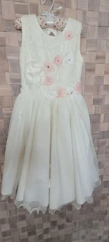 Vestido Festa Off white Tam 8/10