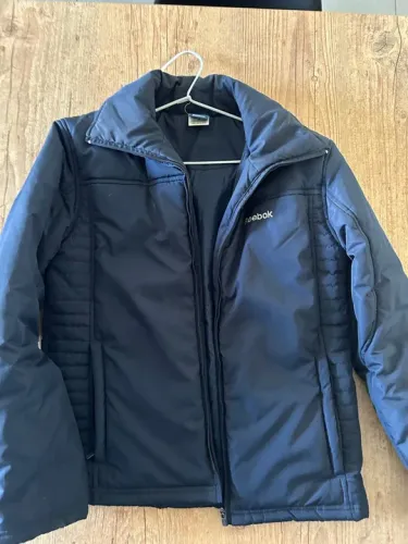 Jaqueta Reebok