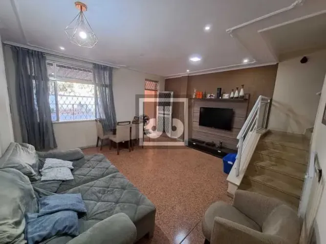 Ilha do Governador - Portuguesa - Casa Duplex - 3 Quartos - Condomínio Fechado - Segurança