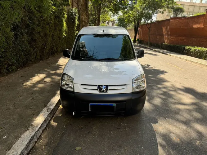 Peugeot Partner Furgão 1.6 completa 2020