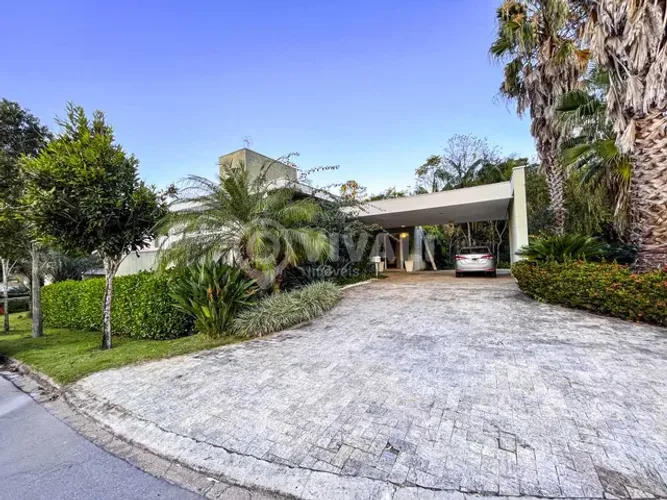 Casa em Condomínio - / Residencial / Parque das Laranjeiras