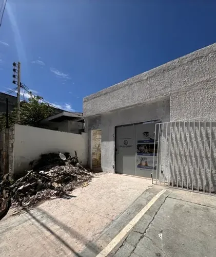Imóvel comercial, 74m2, próximo a Djalma Batista, Chapada, MANAUS-AM.