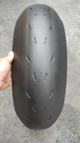 Pneu usado Michelin Power Cup2 200/55-17