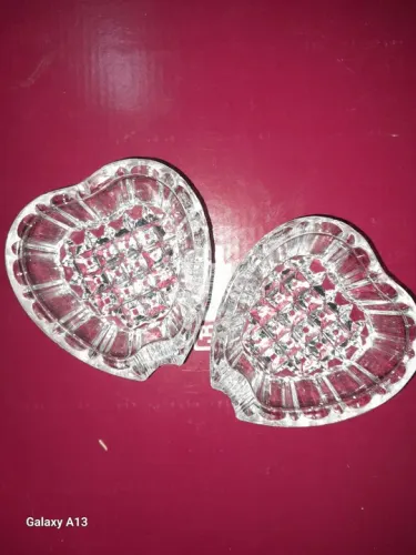 Dupla de Cinzeiros Cristal formato Coração d