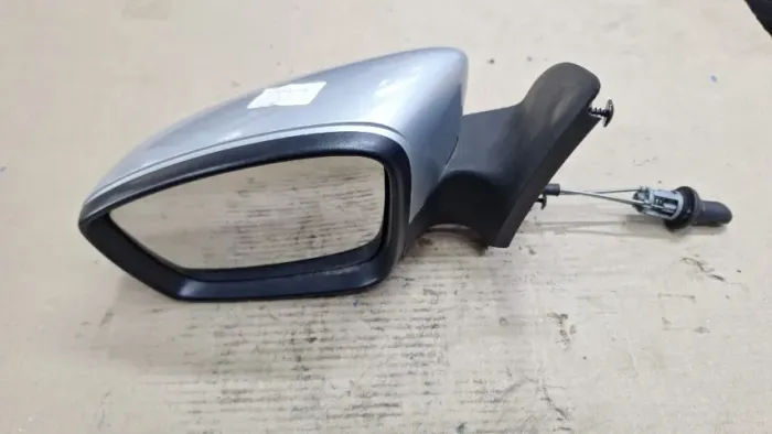 Retrovisor Esquerdo Voyage 