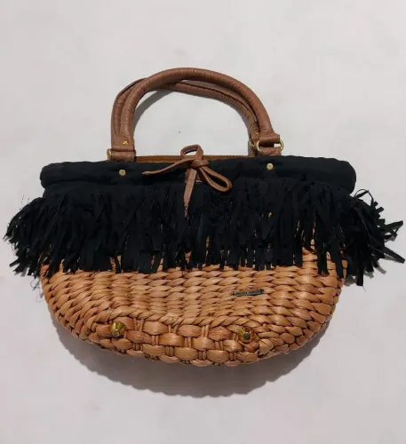 Linda Bolsa de palha com franja