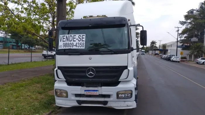Caminhão Axor 1933 Ano 2007/2008 motor novo de fábrica 50.000