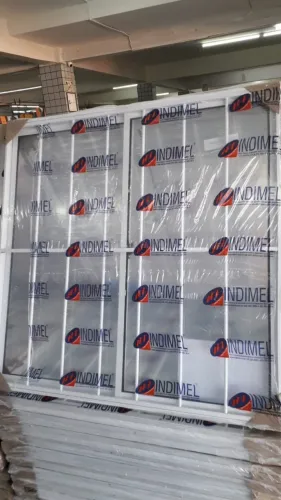 Segurança e qualidade janela aluminio branca com grade 1x1 a vista 399,90