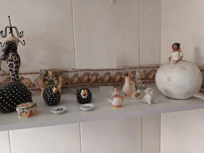 Enfeites Biscuit Boneca noiva Galinhas da Angola patinhos todos itens.