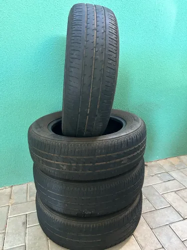 2 Pneu Aro 14 175/65R14