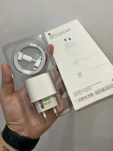 Carregador para iPhone 20w -