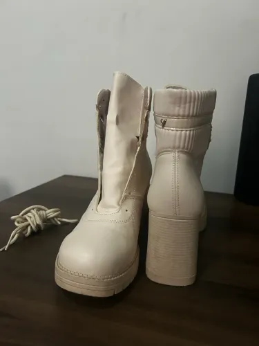 Bota Mississipi Branca - Salto Bloco | Nº 39