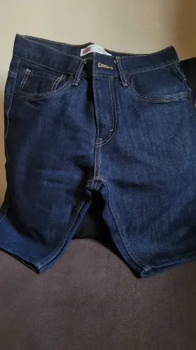 Bermuda levis 36/38