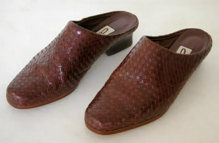 Tamanco feminino marrom nº 34 - fabricação Catleia
