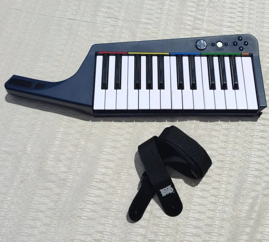 Teclado Keytar Rock Band 2