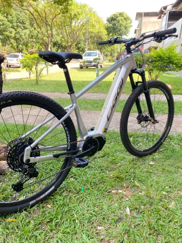 Bike Oggi 8.2 elétrica modelo novo 2025