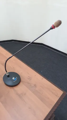 Microfone de mesa TSI MMf-303