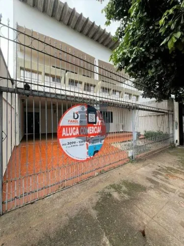 Imóvel Comercial para Aluguel 4 Quartos, 1 Suíte, 2 Vagas - Jundiaí
