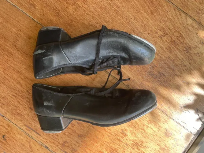 Capezio Tênis infantil n.34 unissex Cadence Tap Dance