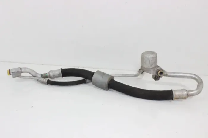 Mangueira Ar Condicionado Bmw 116i 118i 120i 130i E81 596035