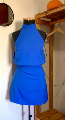 Vestido azul feminino