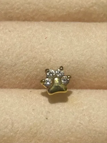 Piercing de patinha em Ouro com Zircônias 
