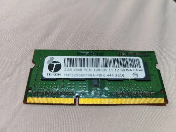 Módulo de memória RAM para notebook