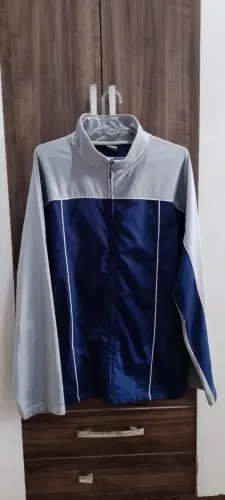 Casaco AthleticWorks tam G 70,00