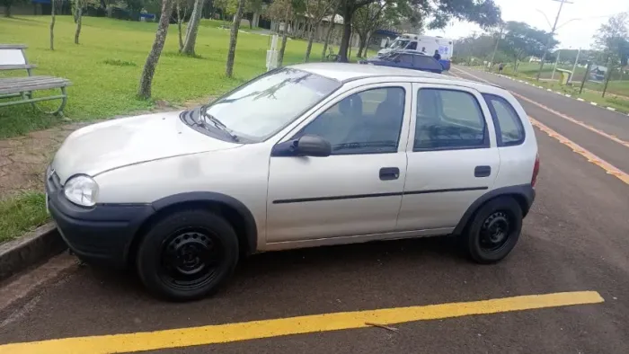 Chevrolet Corsa Super 1.0 MPFI / 2P E 4P 1998