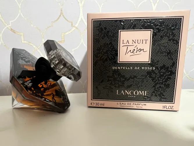 Perfume La Nuit Tresor Dentelle de Roses EDT 30ml - NÃO ENVIO!)