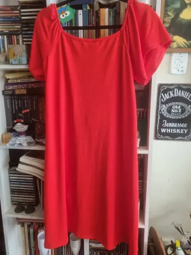 VESTIDO TIPO PRINCESA 