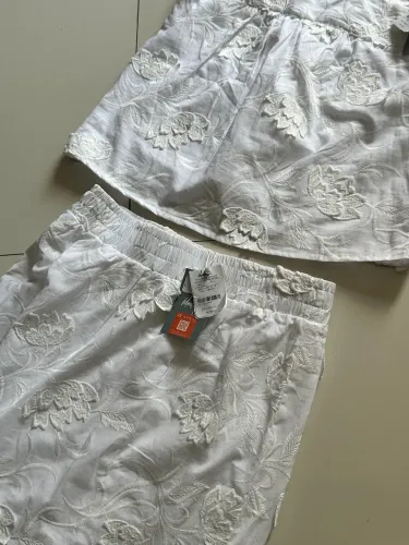 Conjunto Branco