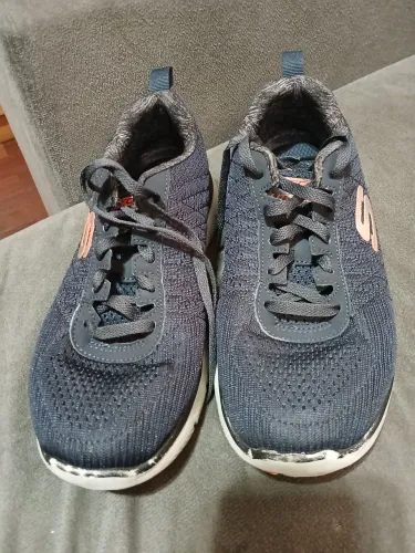 Tênis Skechers