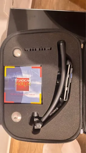 Estabilizador De Câmeras STEADICAM MERLIN 2 - Com Case