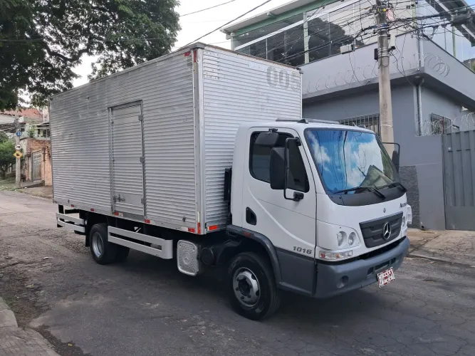 Mercedes-Benz Accelo 1016