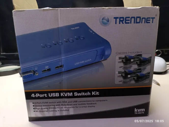 Switch KVM 4-Portas TRENDnet TK-407K