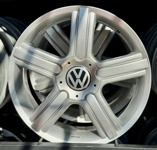 Rodas Volcano aro 18 tala 6 furacão 4x100