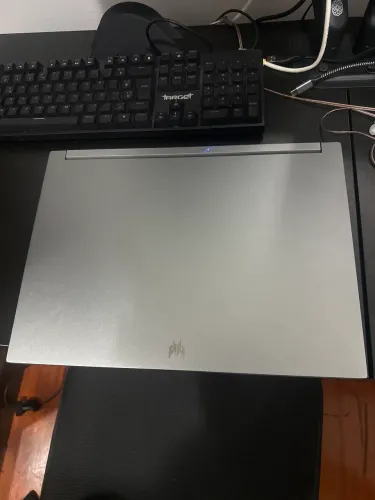 Vendo ou Troco Acer Predator Triton 300 SE