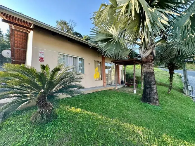 Casa à venda no bairro Quintino - Timbó/SC