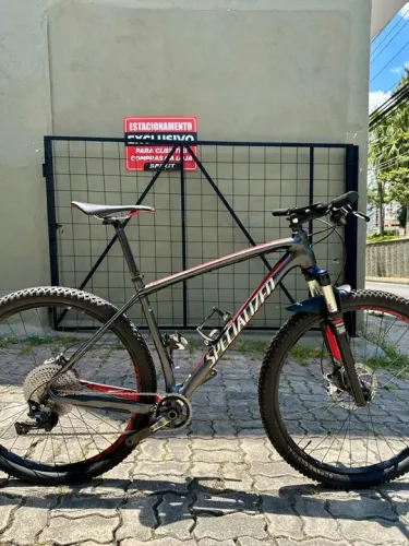 SPECIALIZED STUMPJUMPER COMP CARBON